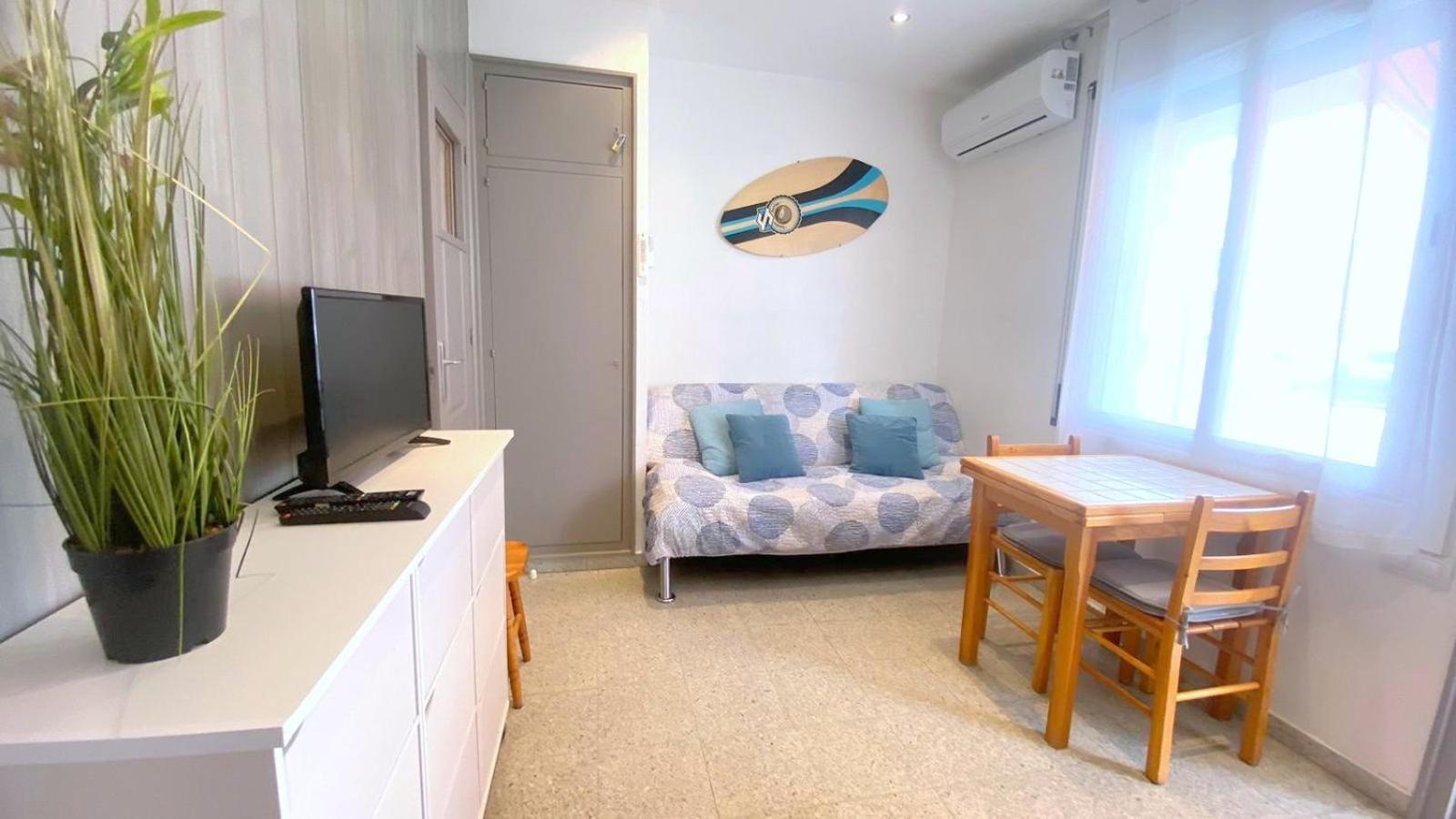 Tenis Sol Levante 9 Rosas Exterior foto